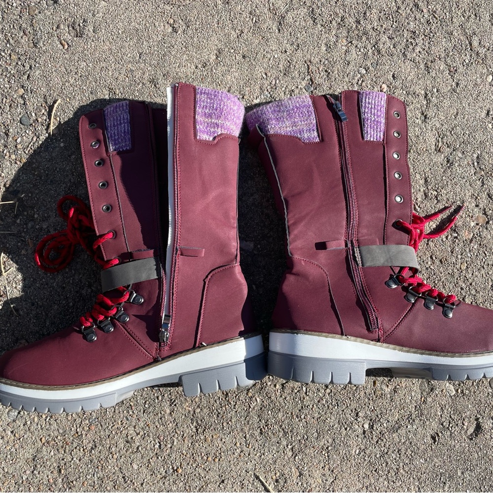 OCW Women’s Snow Boots, Purple, Size 10